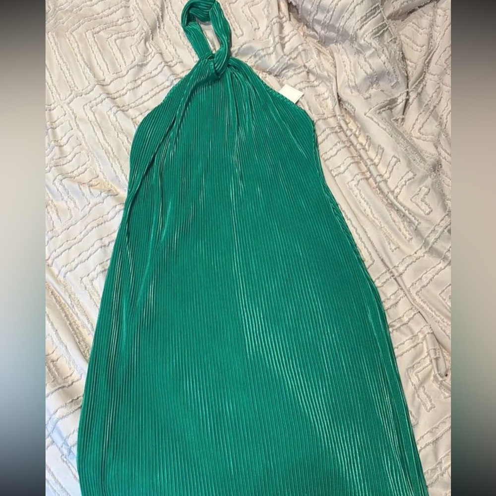 Elegant Green Halter Dress